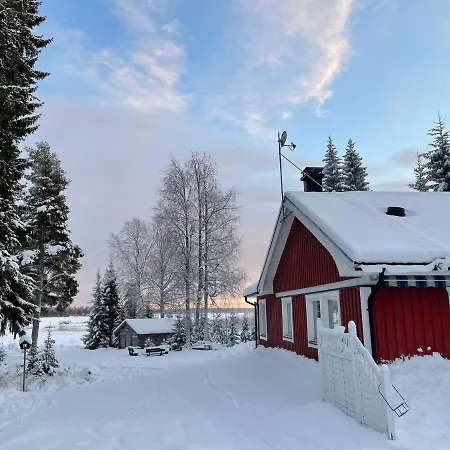 Beautiful House In The Nature With Private River Access Luleå Exterior photo